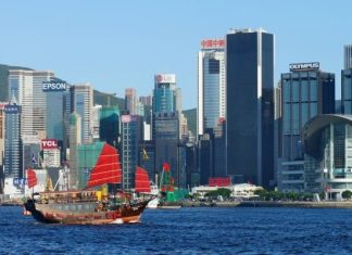 Check in cảng Victoria – bến cảng sầm uất nhất Hồng Kông Check in cảng Victoria - bến cảng sầm uất nhất Hồng Kông